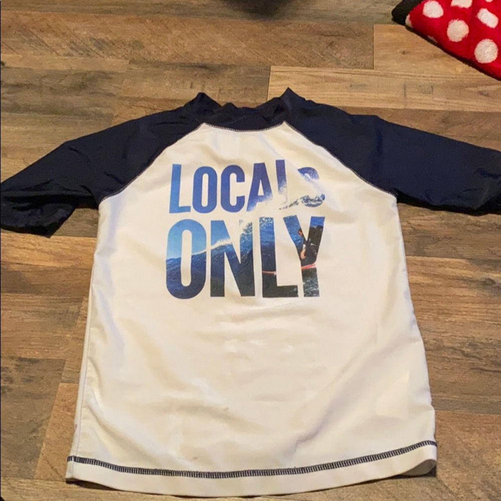 Swim shirt